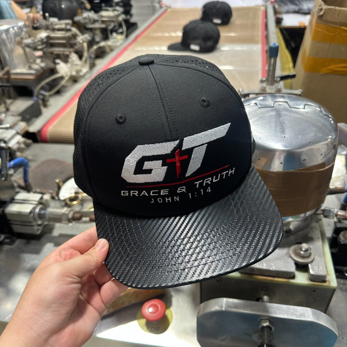 HPR Carbon Fiber Brim Hat